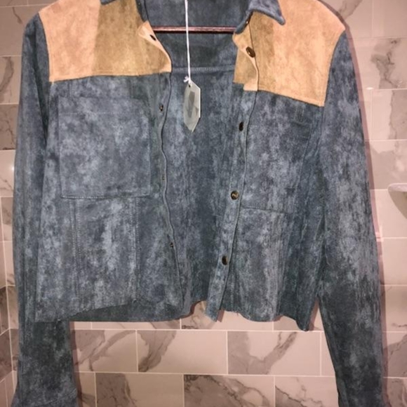 Jacket - Picture 3 of 5